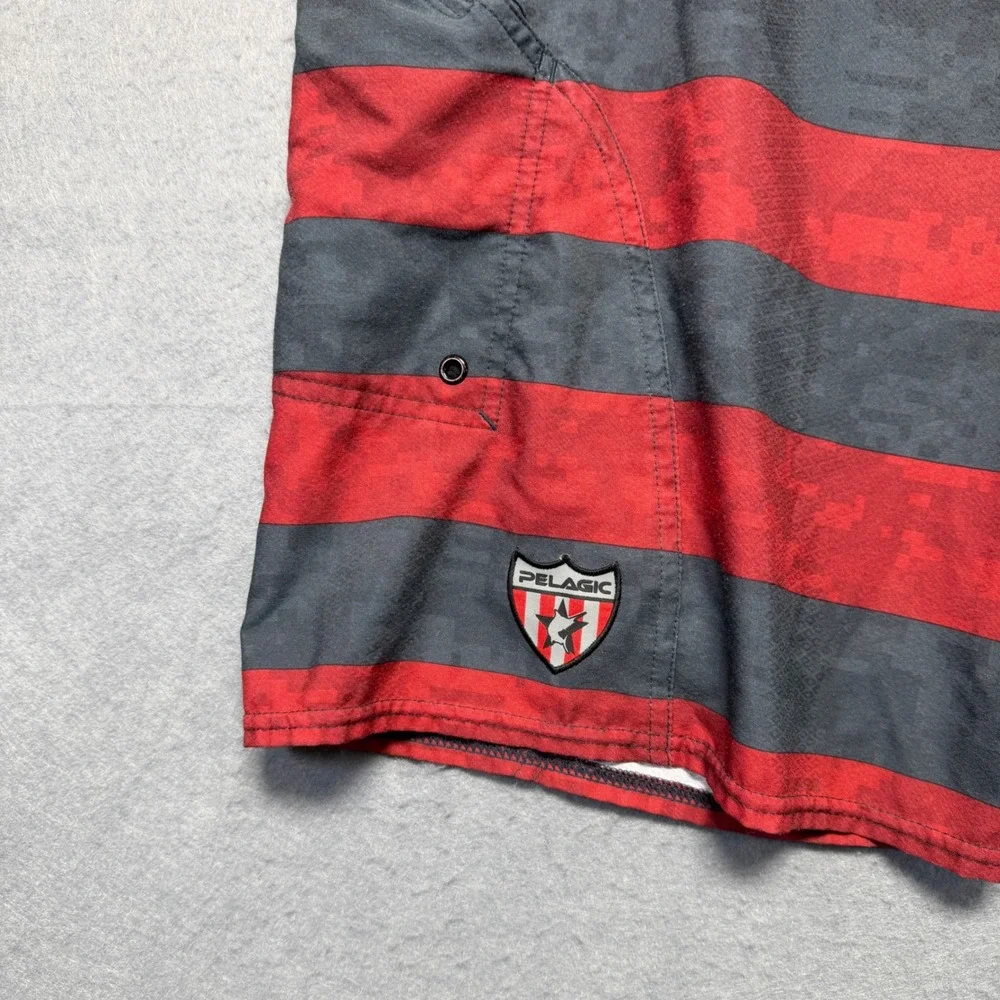 Pelagic Sharkskin Board Shorts Mens 40x12 Red Grey American Flag Fish Fishing